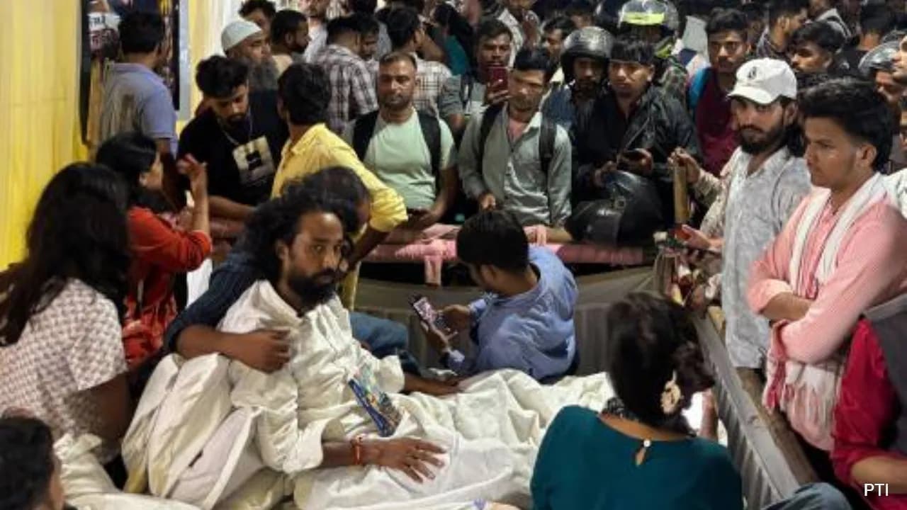 Jharkhand Students Protest Live Updates: With Tricolours And Placards, Students March To Assembly Over Exam Irregularities