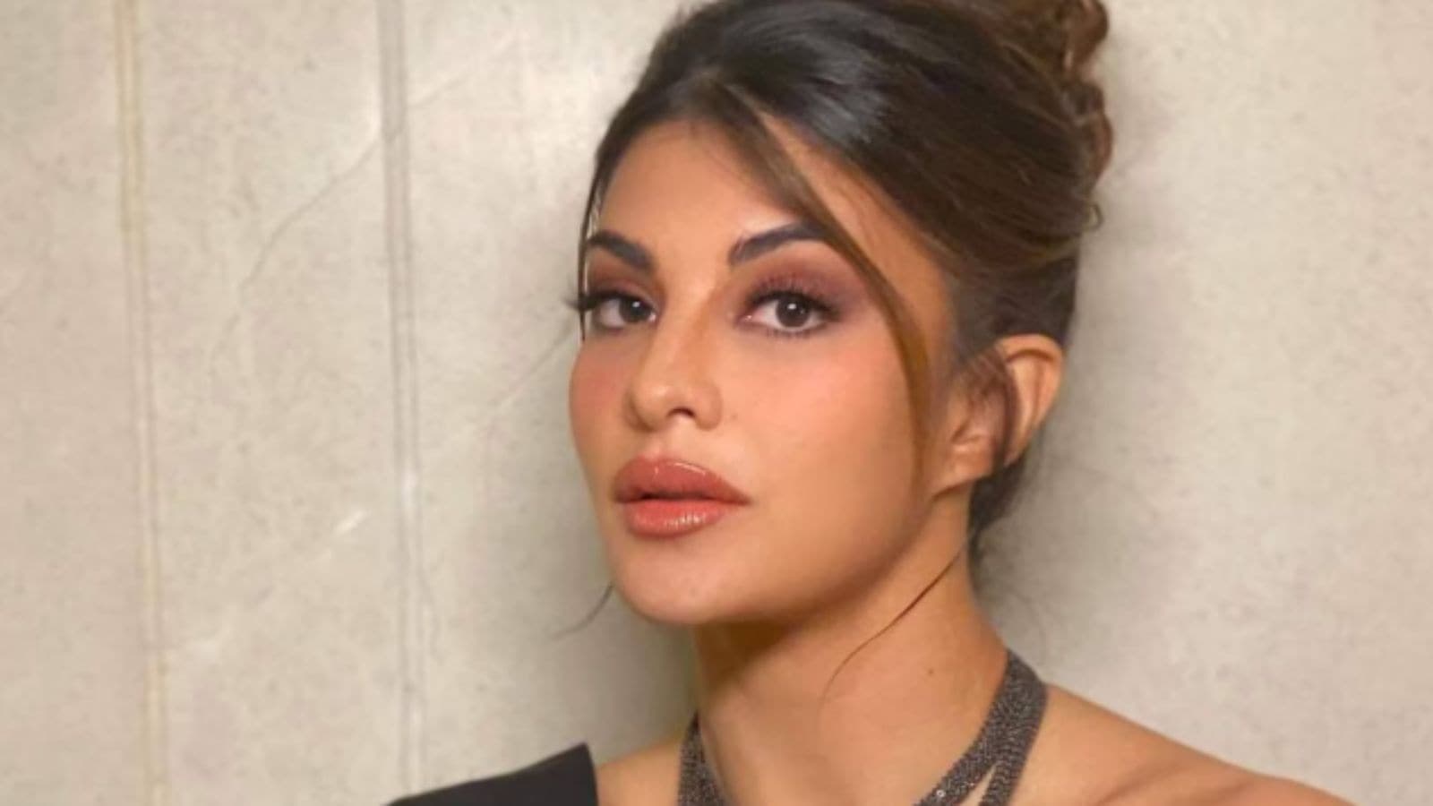 Actor Jacqueline Fernandez withdraws plea to turn approver in Sukesh Chandrashekhar case