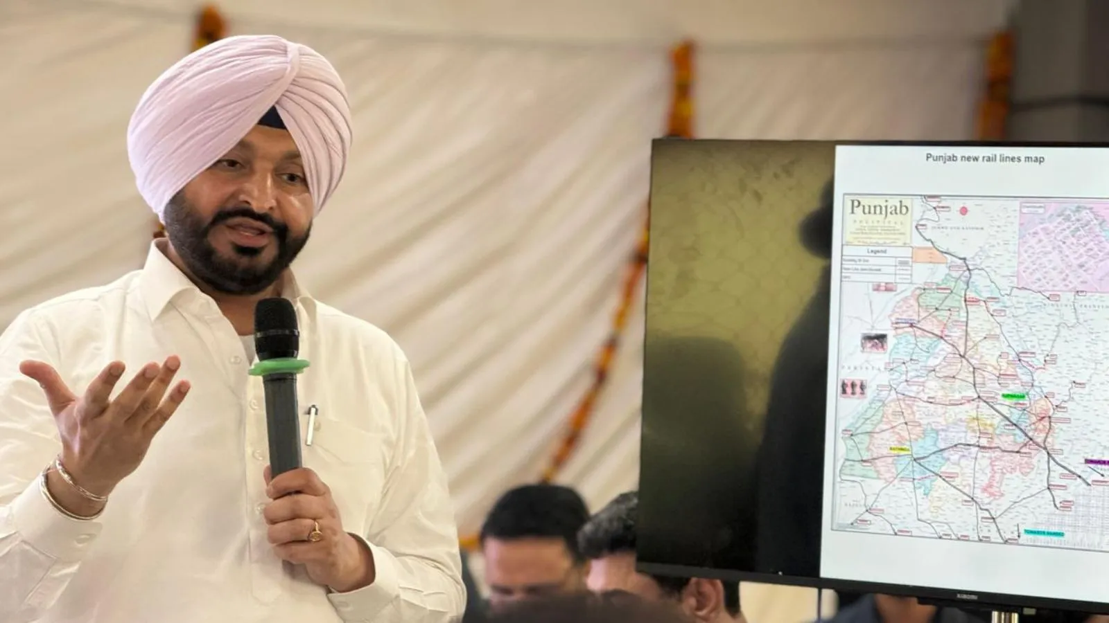 Union minister Bittu challenges ‘Satluj’ makers to prove ‘25,000 missing’ claim