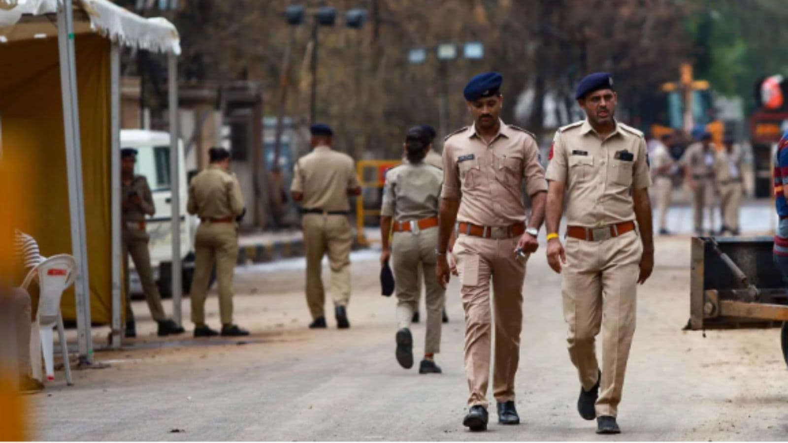 10-yr-old girl raped, 4-yr-old sister sexually abused; 61-yr-old held
