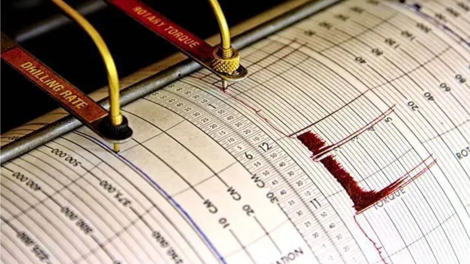 7.7 magnitude earthquake hits off coast of Indonesia