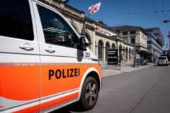 Man arrested after three injured in stabbing at Swiss train station