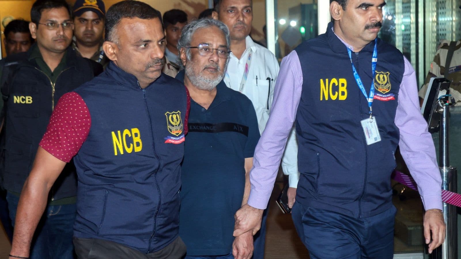 A day after being brought to Delhi from Turkey, druglord Salim Dola lands in Mumbai