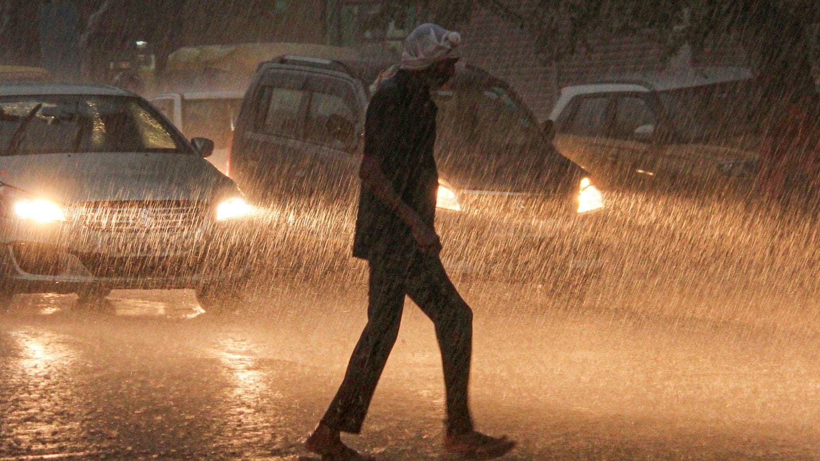 Monsoon advances further as IMD warns of heatwave, heavy rain and thunderstorm across India