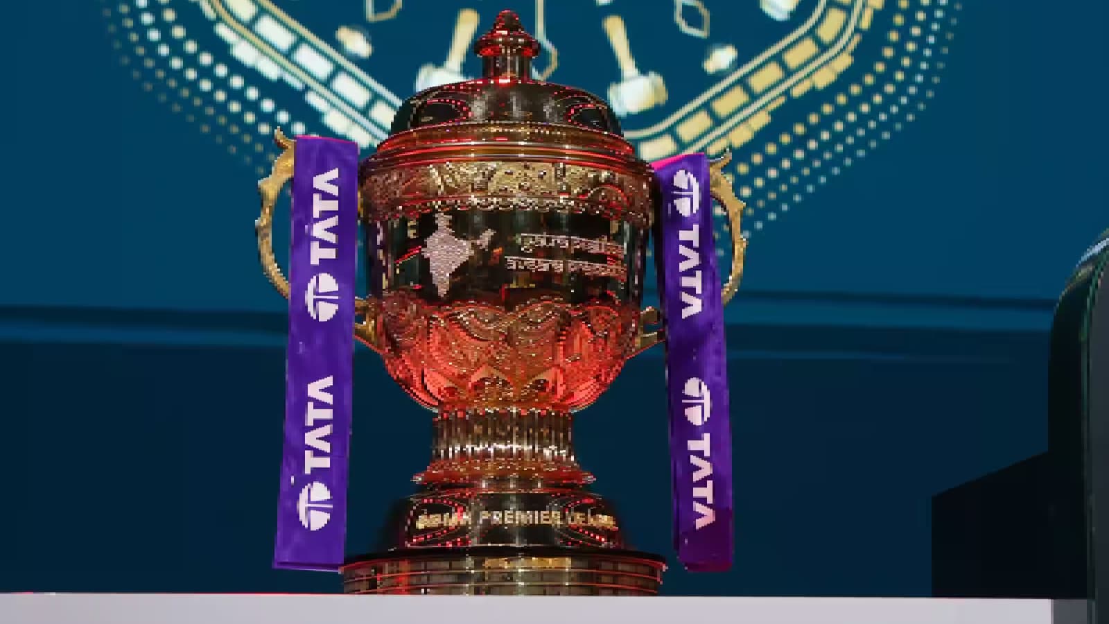 BREAKING: BCCIs Anti-Corruption unit flags presence of unauthorised person in IPL dugout