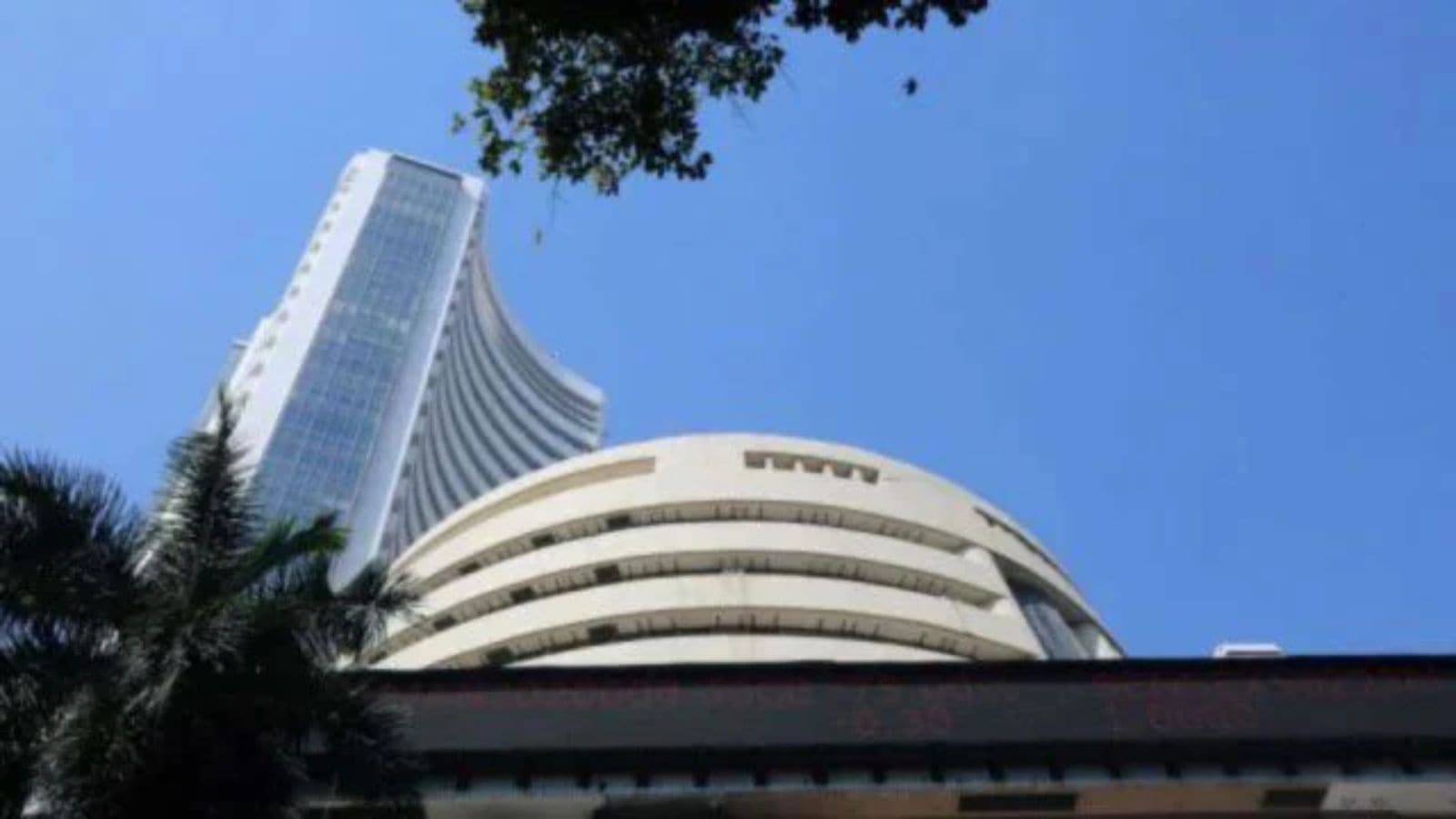 Indian shares open marginally higher on US-Iran deal hopes