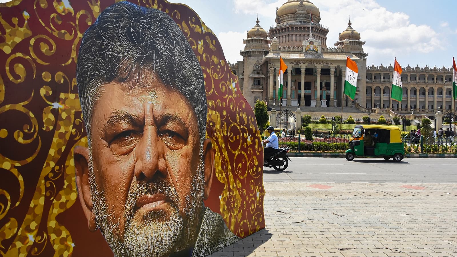 Ahead of Shivakumar’s swearing-in as CM, Siddaramaiah appointed CWC member