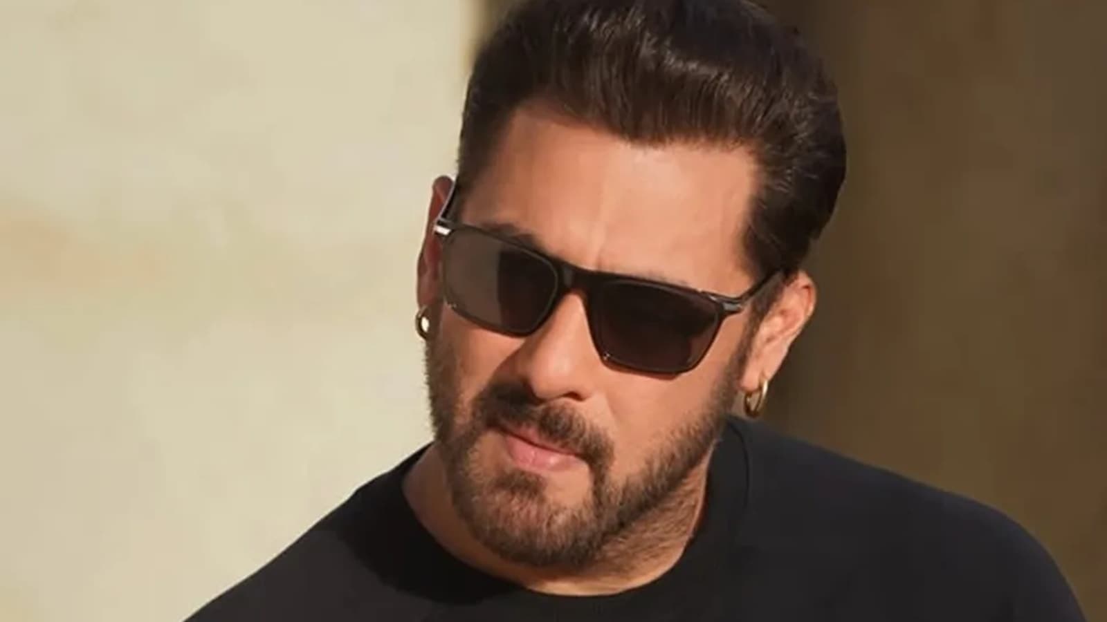 NCDRC intervenes after consumer court orders forensic test of Salman Khan’s signature in consumer dispute