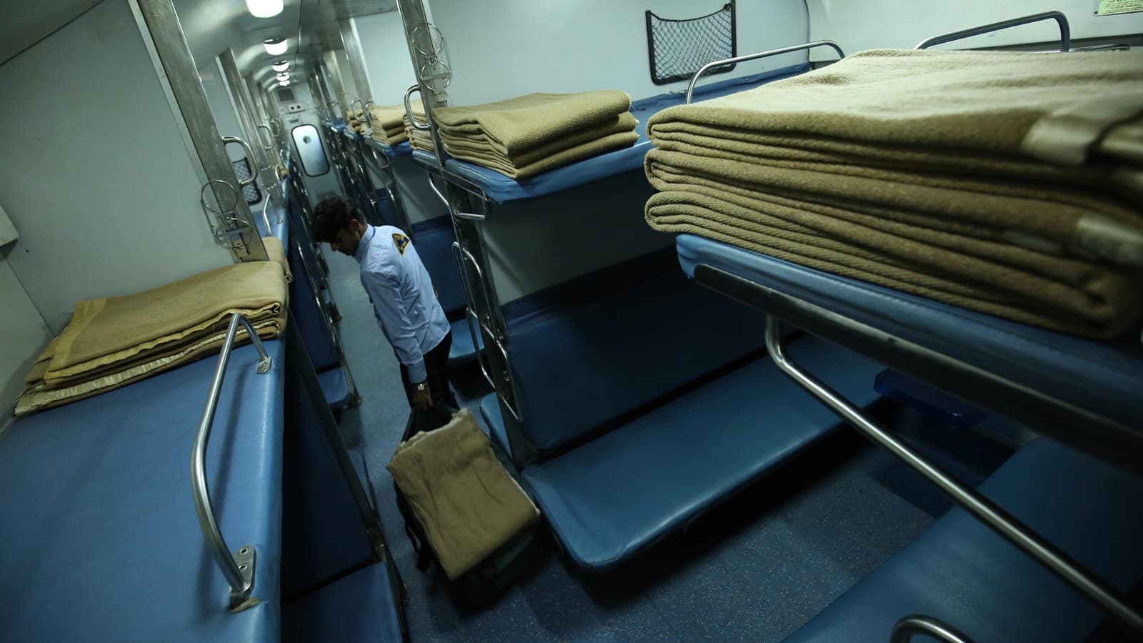 Linen stolen from AC coaches in Indian Railways: In 4 years, 1.27 crore bedsheets, towels, blankets, pillows