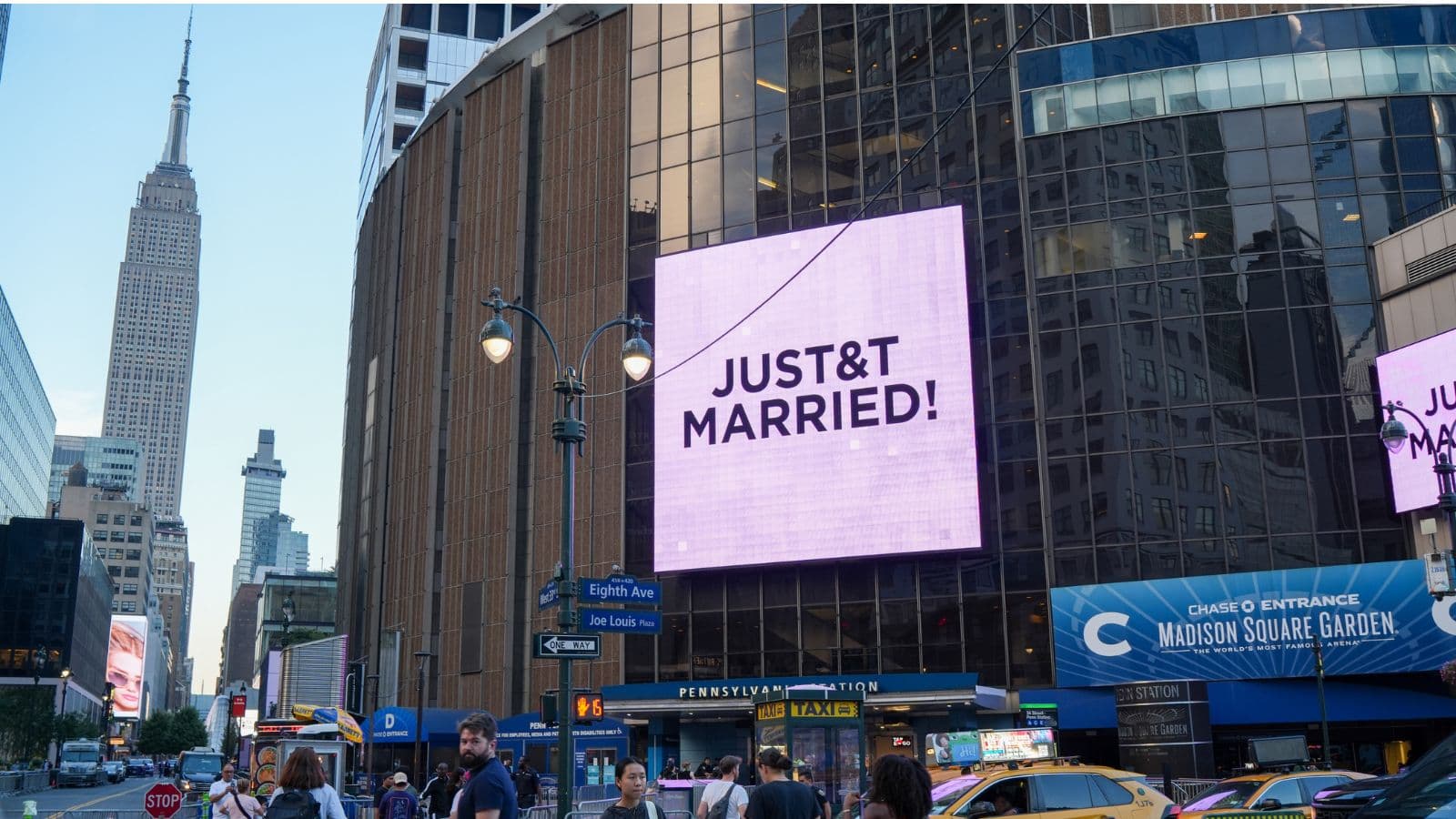 Taylor Swift and Travis Kelce officially tie the knot