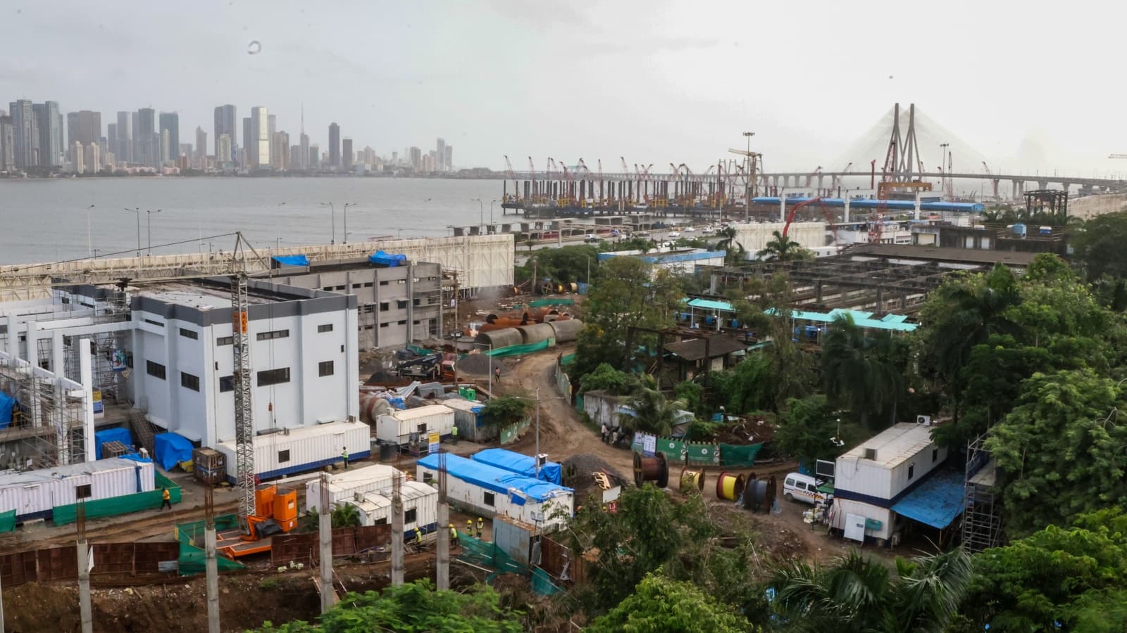 Mumbais newest sea-viewing deck in Bandra will sit atop a sewage treatment plant