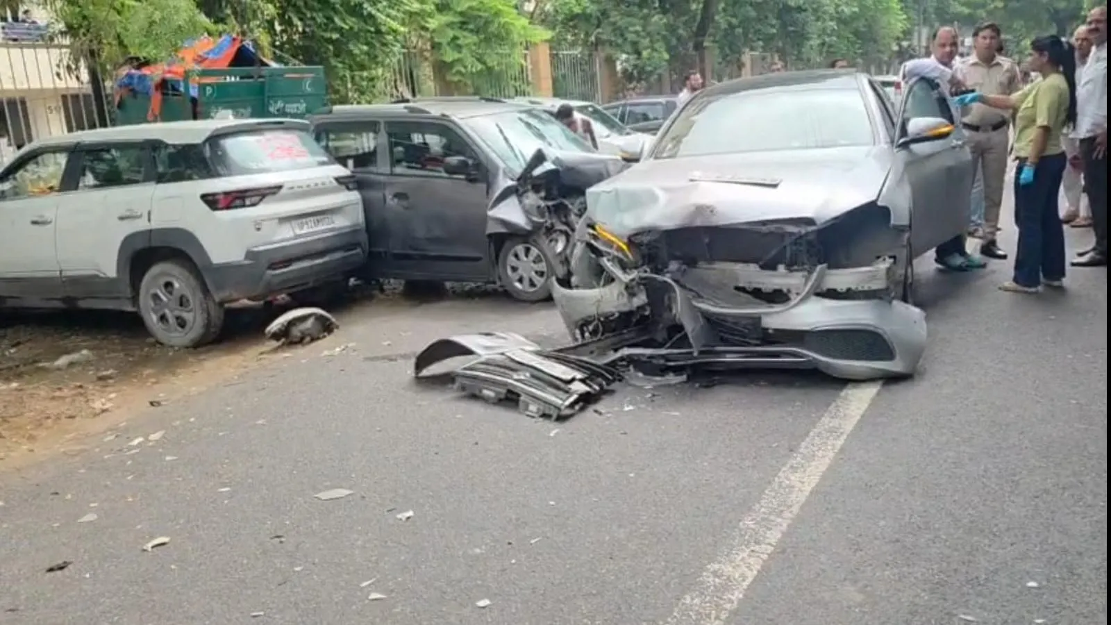 Mercedes collides head-on with WagonR in Delhi; 70-year-old bystander killed