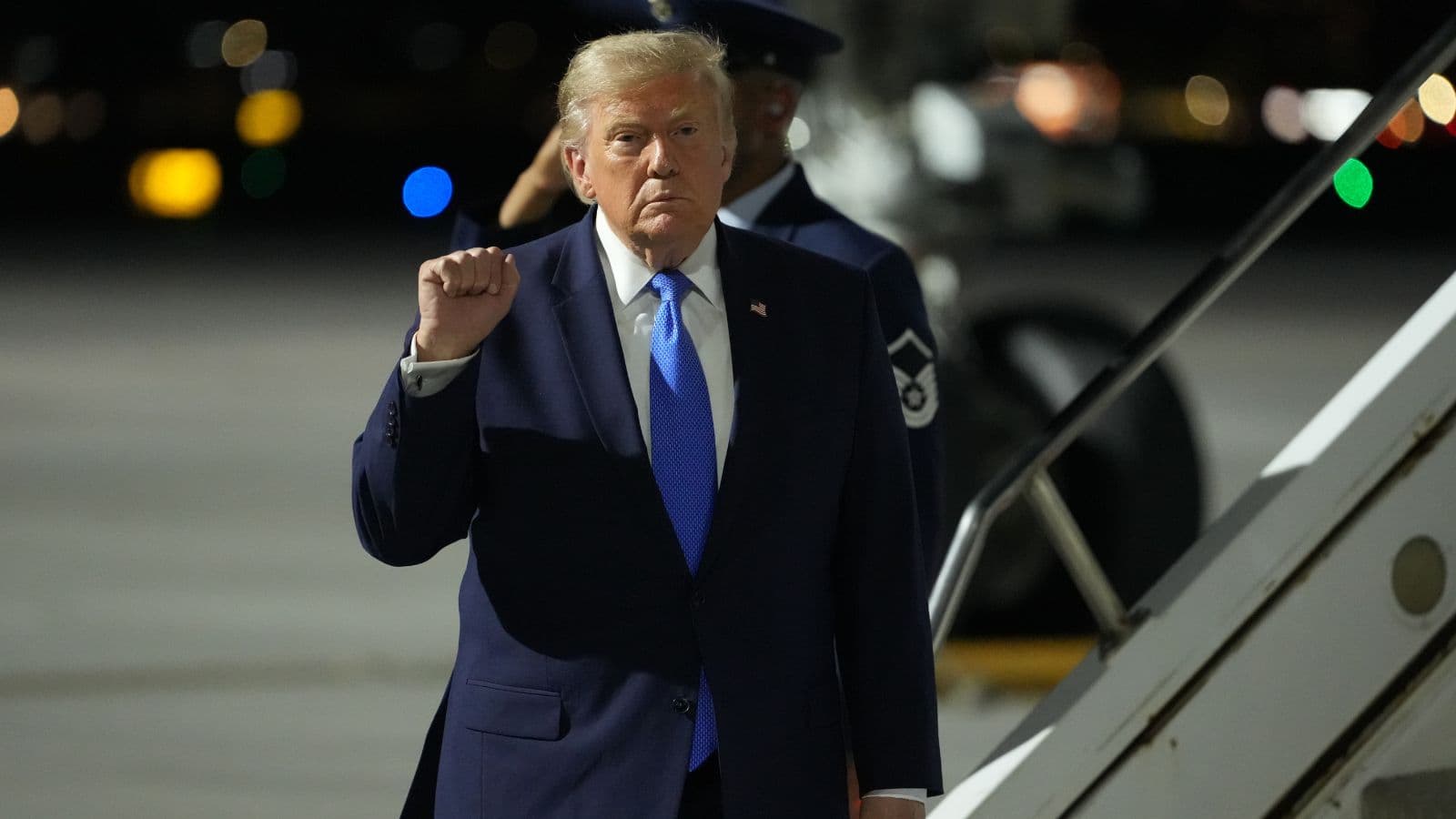 Trump says Hormuz will be open very soon, threatens to hit Iran really hard if it backs out