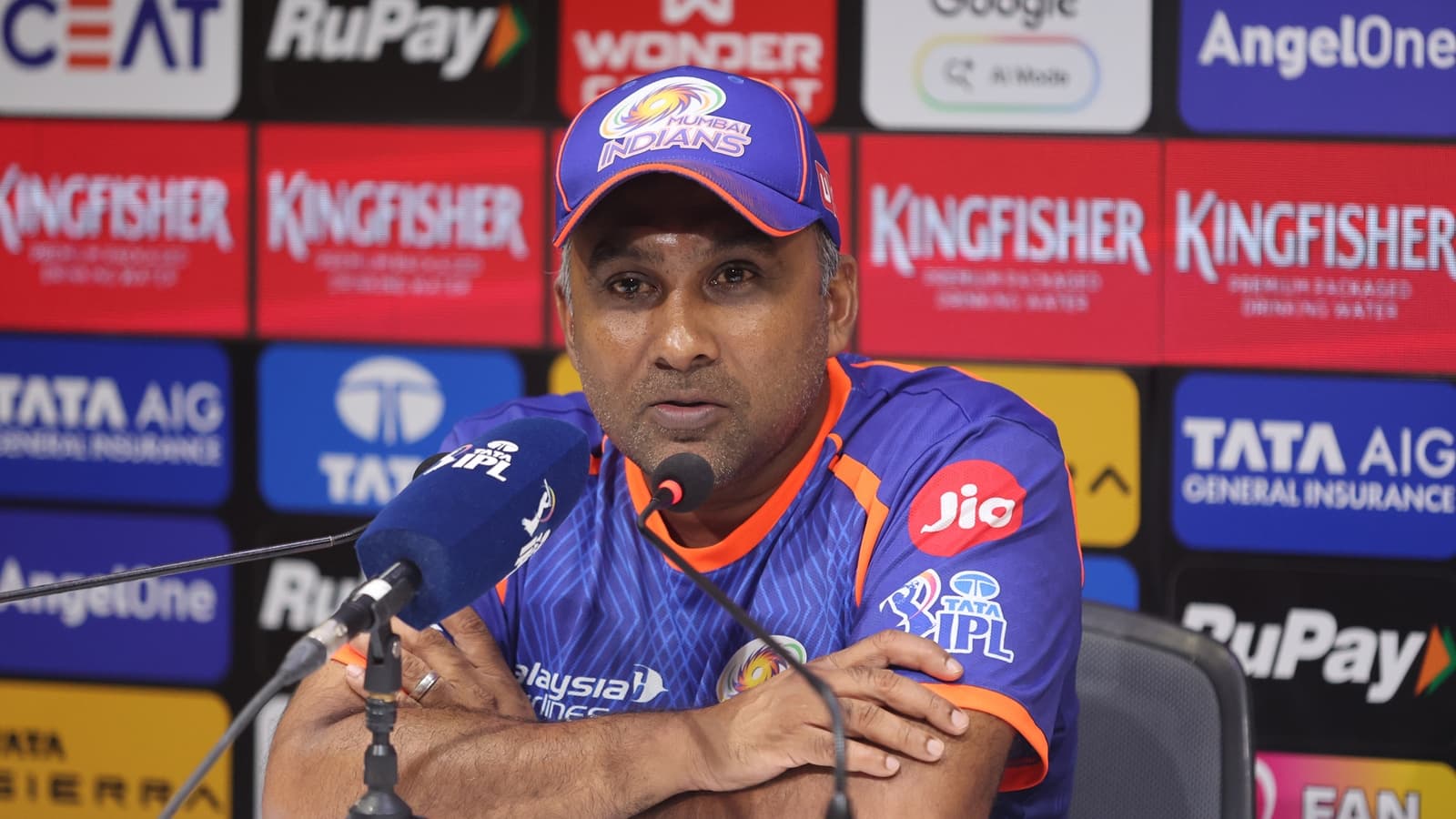 Mahela Jayawardene steps down as Mumbai Indians head coach