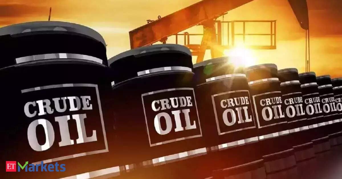 Oil climbs following renewed US, Iran strikes in Middle East