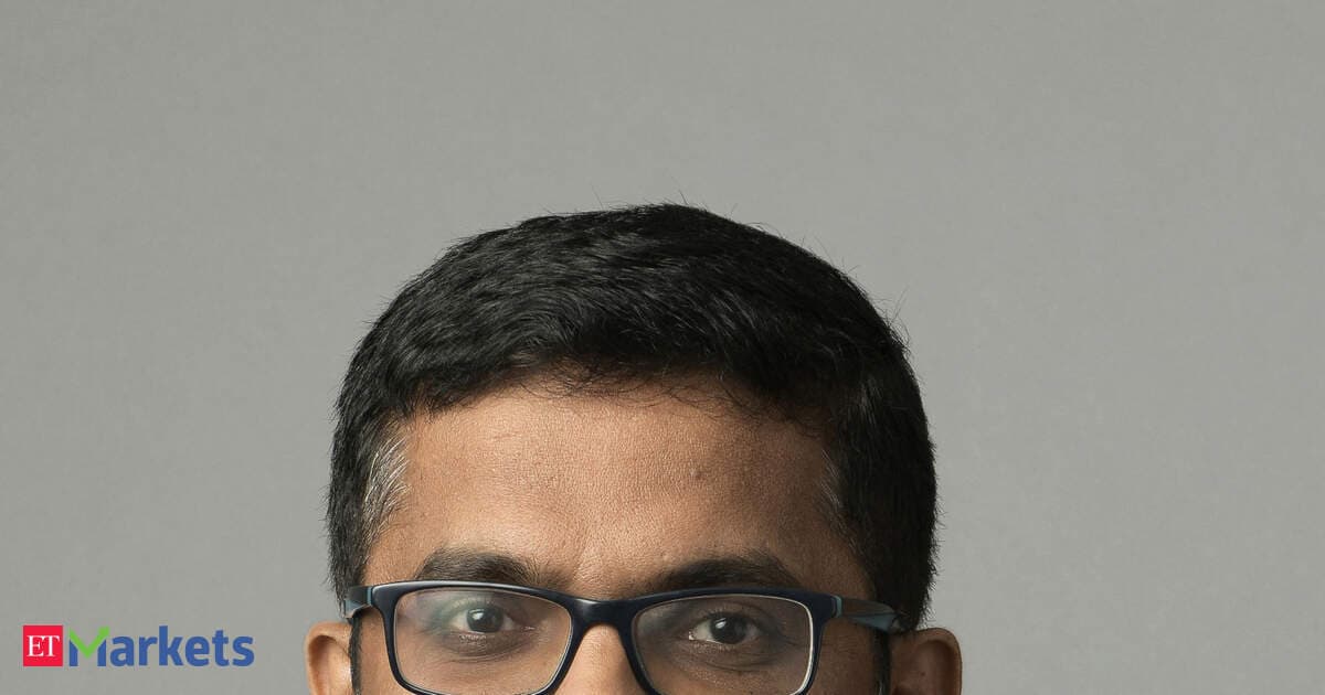 Why this ₹48,450 crore fund manager says it's time for a balanced hybrid fund