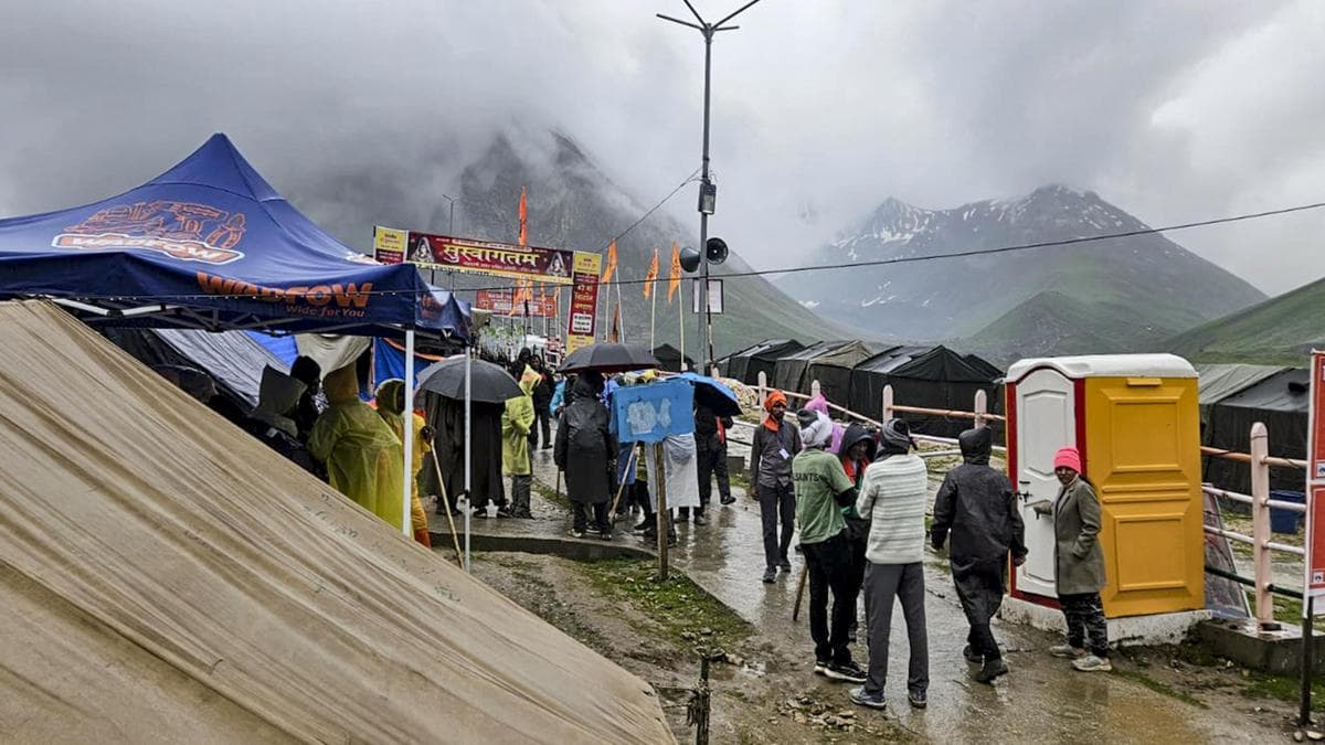 Chardham Yatra temporarily halted owing to heavy rains in Uttarakhand