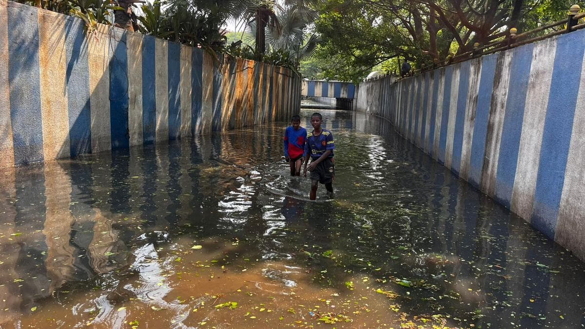 Bengaluru rain: Commuters stranded as thousands struggle to find a way back home