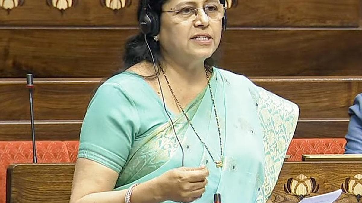 Row over Banyan tree worship at Mahatma Phule Wada: BJP MP Medha Kulkarni faces criticism