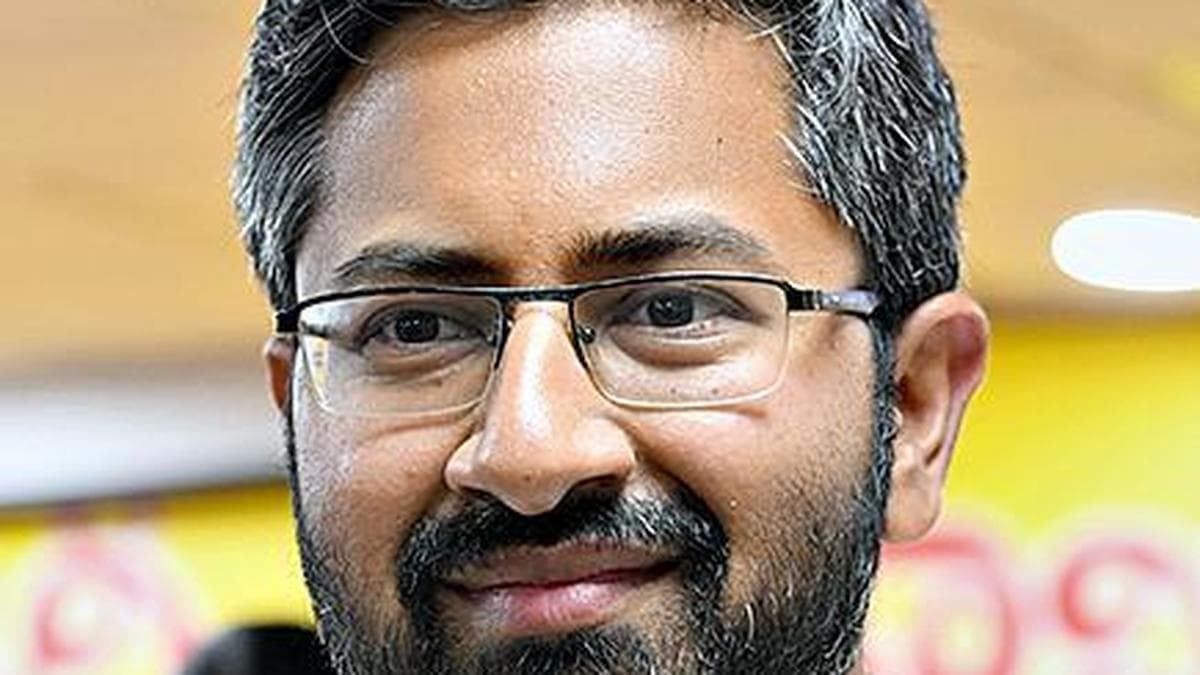 Sribharat arrives in Norway to attend Norway India Business Days event