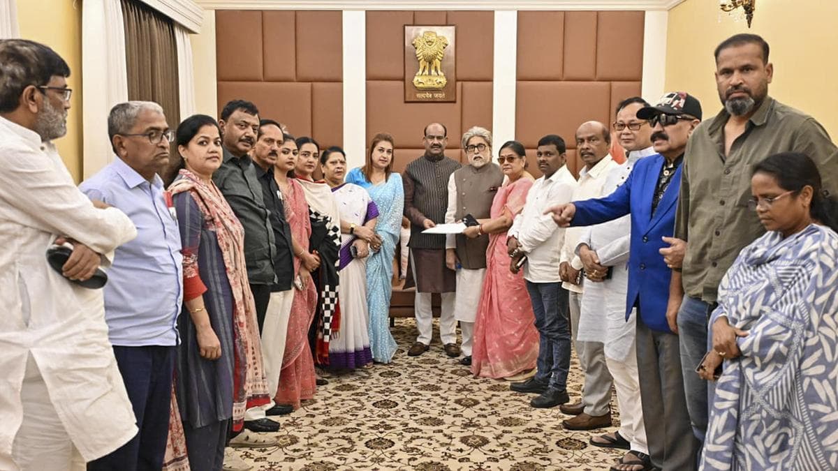 Merger with NCPI may allow Trinamool rebels to vote in Lok Sabha prior to any ruling on disqualification