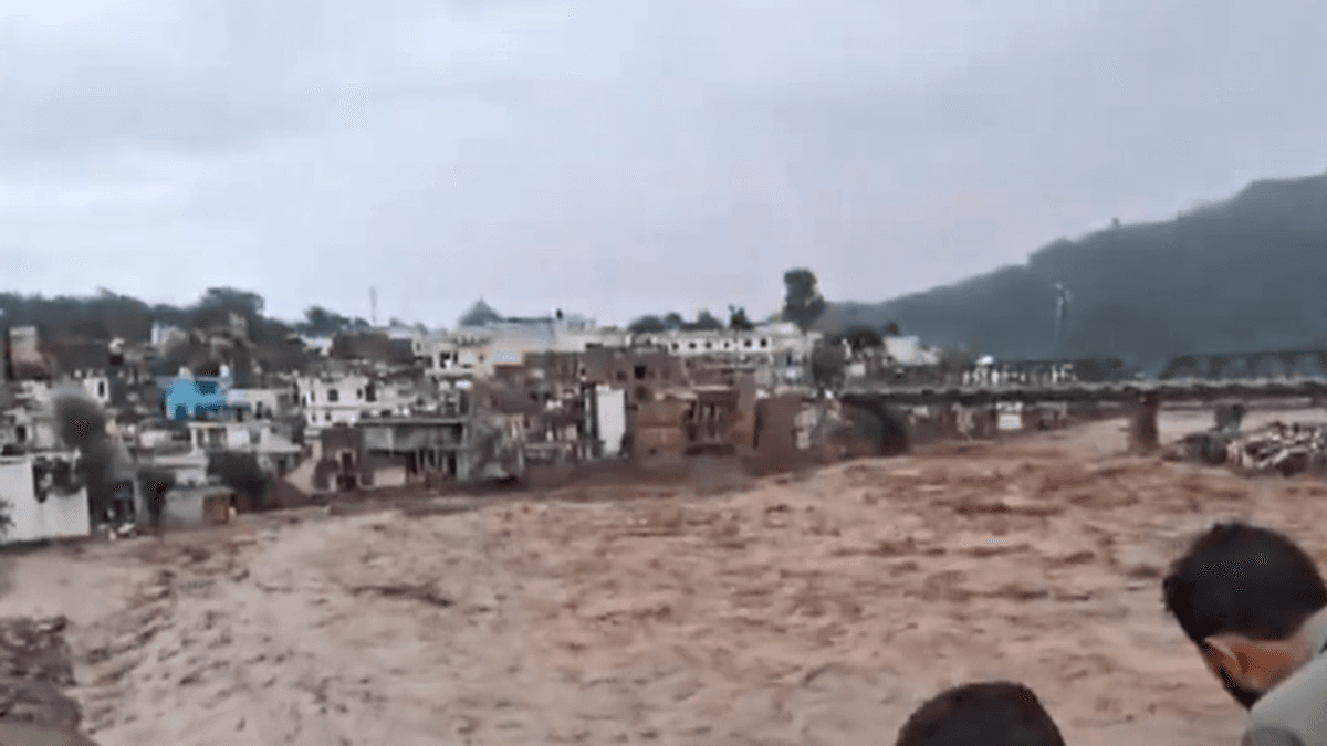 Flash floods hit J&K’s Rajouri town, hundreds shifted to safer places amid heavy rainfall