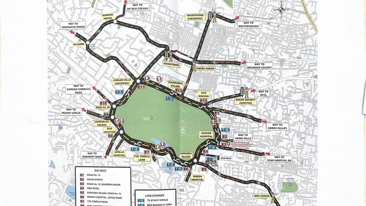 Traffic around KBR Park goes one-way with 10 U-turn points and 13 exits from August 18