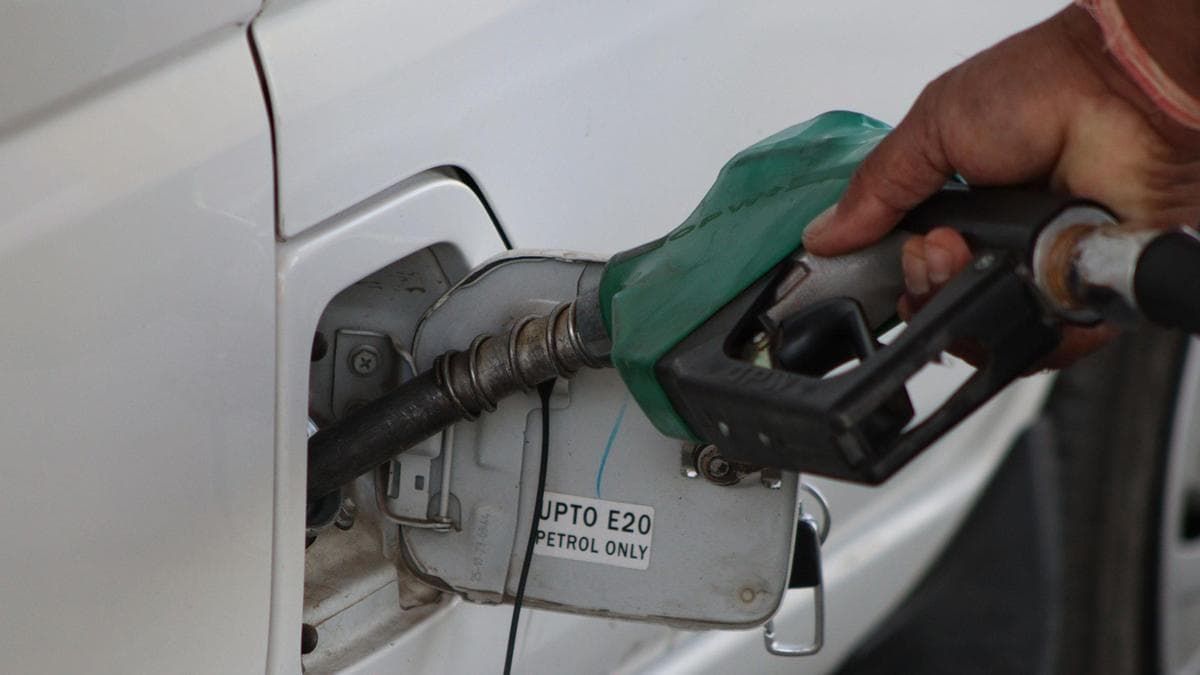 Claims about sugarcane juice directly mixed with petrol, car engine absorbing water because of ethanol “misleading, unsubstantiated”: Petroleum Ministry