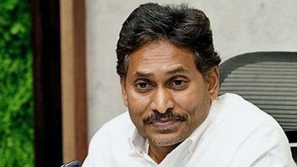 Police, bulldozers deployed against Amaravati land-givers, alleges Jagan Mohan Reddy