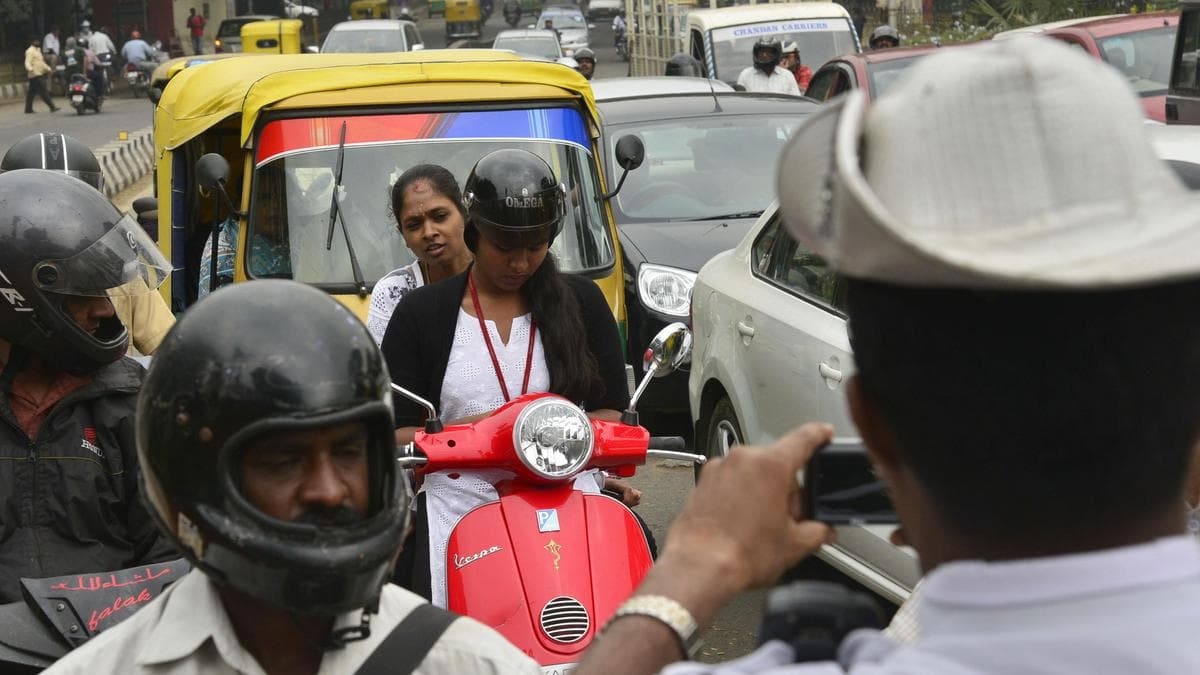 Bengaluru Traffic Police book over 4,300 cases against helmetless riders