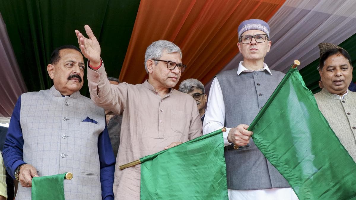 Railways Minister flags off first Jammu-Srinagar direct train service on ‘historic day’