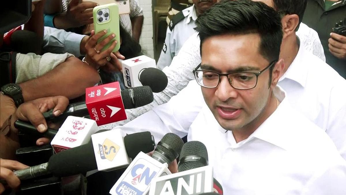 Abhishek Banerjee moves Calcutta HC against signature forgery allegations