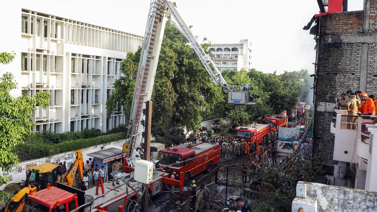 Lucknow building fire: Mother's plea, colleague’s distress call capture horror