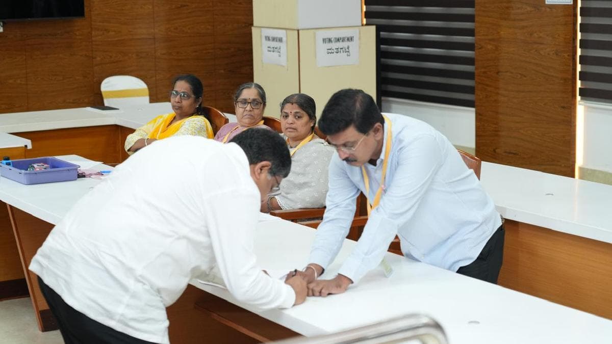 D.K. Shivakumar sworn-in as 25th Chief Minister of Karnataka