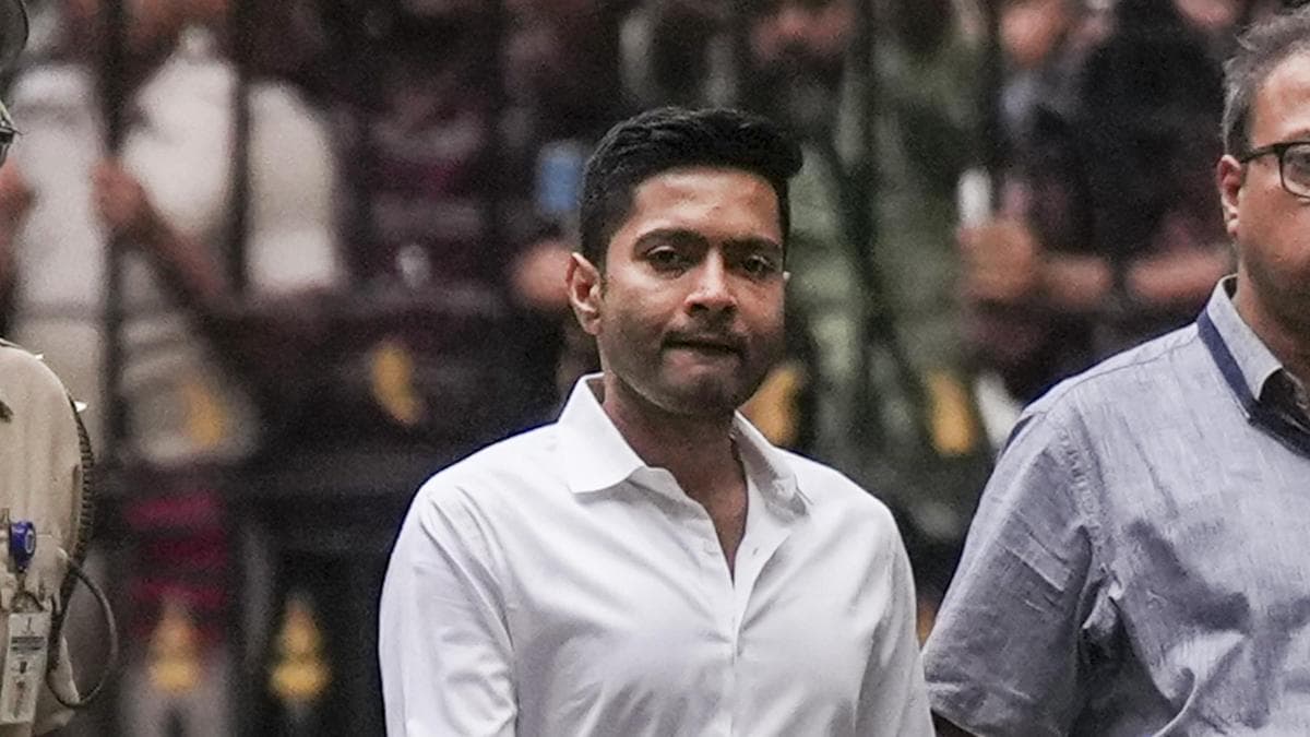 'Rahul Gandhi called me': Mamata says LoP offered to fly Abhishek Banerjee to Hyderabad for treatment