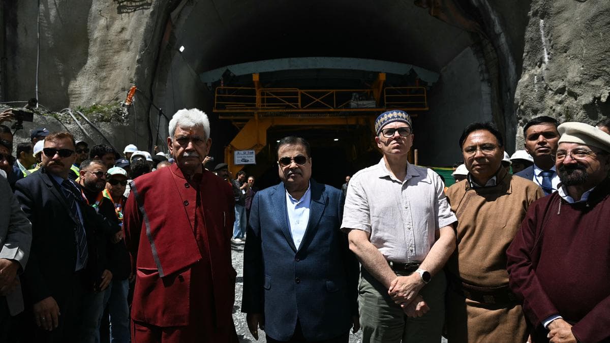 Landmark feat: ‘Breakthrough’ in Zojila tunnel achieved