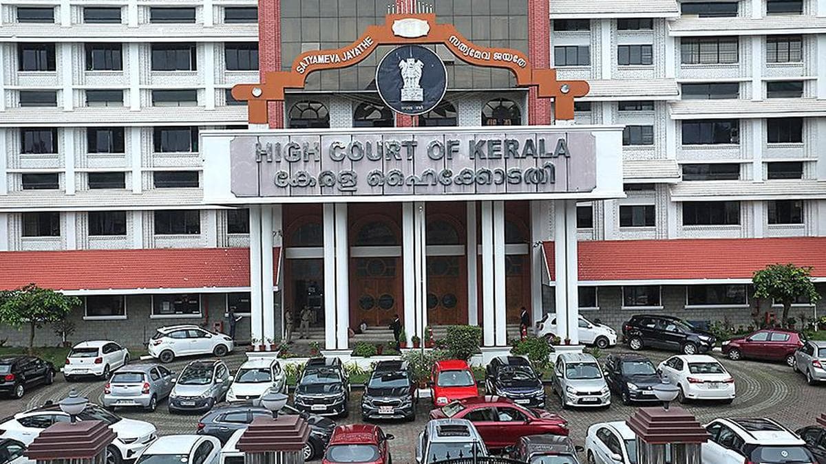 Eviction of Malayidamthuruth Dalit families: Kerala HC grants govt two more weeks to resolve impasse