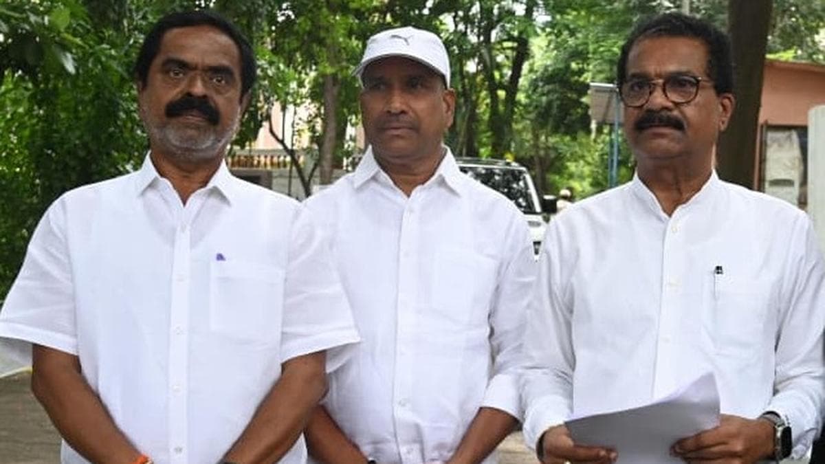BRS leaders allege violation in land acquisition for LI scheme