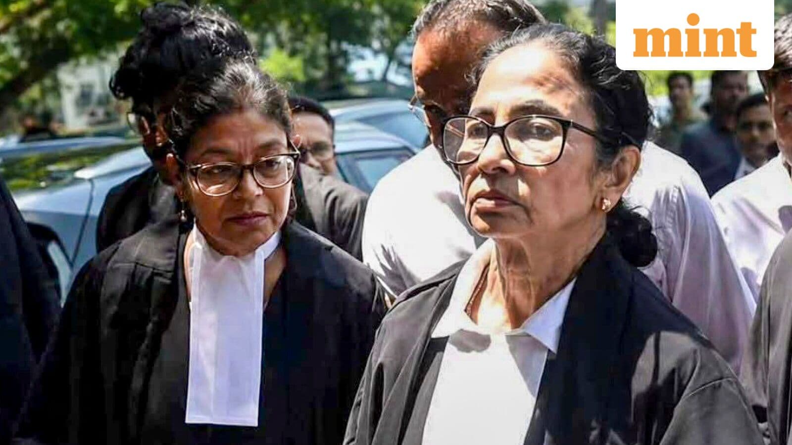 Mamata Banerjee appears before Calcutta HC wearing lawyer's gown to argue in Bengal post-poll violence case