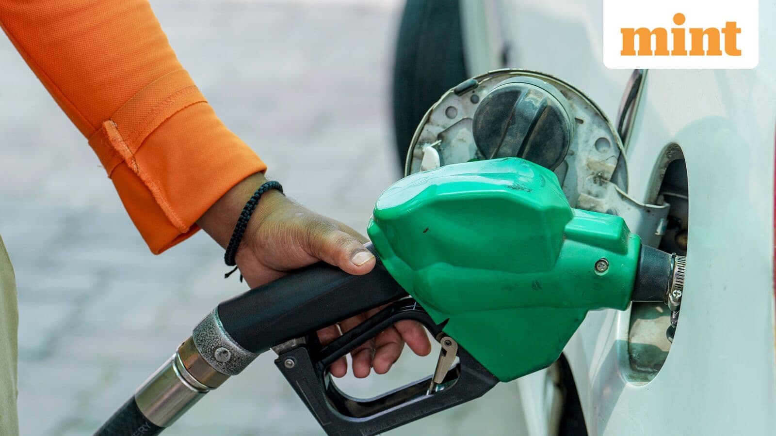 Petrol, Diesel prices hiked for fourth time: Check latest fuel rates in Delhi, Mumbai, Bengaluru on 26 May
