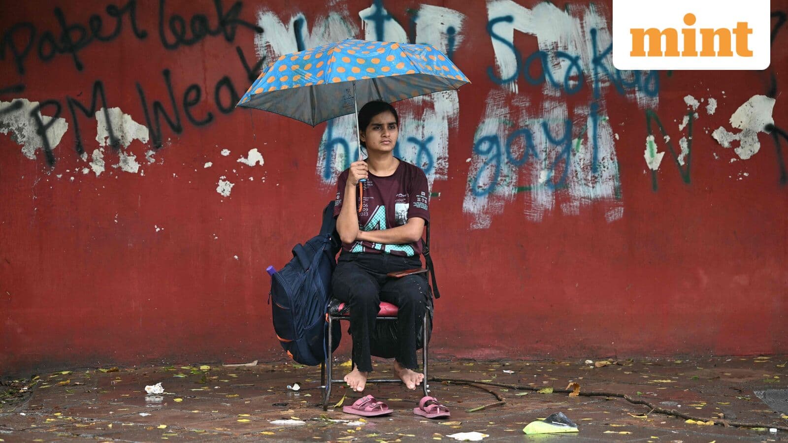 'Hope you won't justify NEET leak': Internet reacts to Sridhar Vembu's CJP protest post