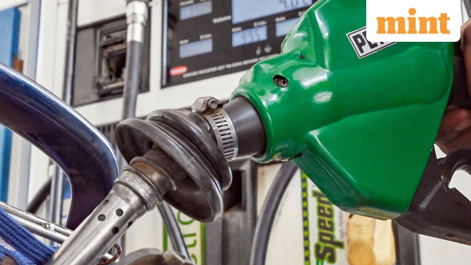 Rubber parts of BS-III vehicles may require replacement due to E20 fuel usage, says Nitin Gadkari
