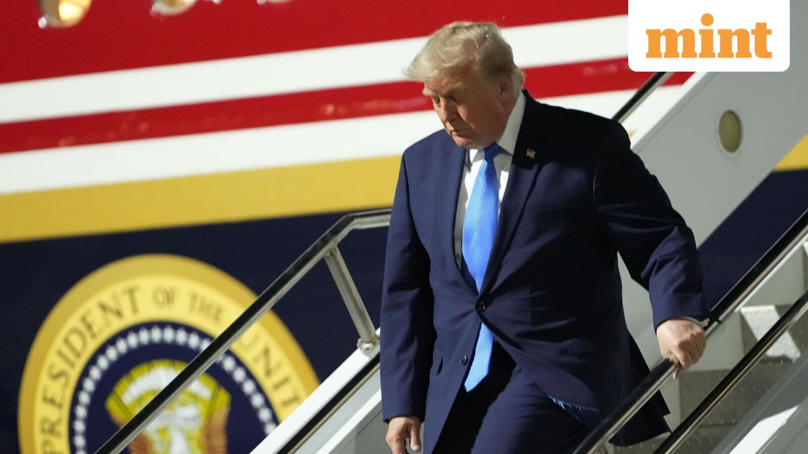 Trump says Strait of Hormuz deal could come this week as Iran, Oman finalize draft to reopen shipping route